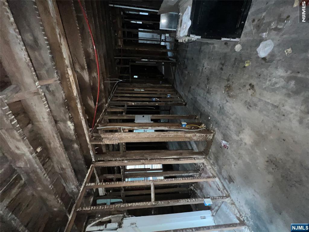 15 Southard Street - Photo 2
