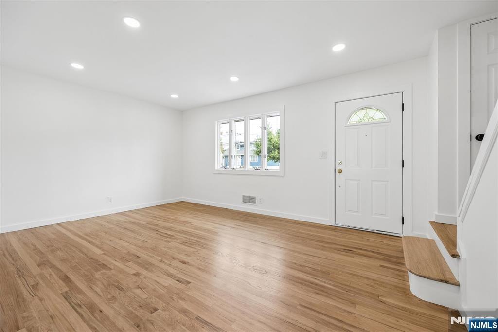 52 Huemmer Terrace - Photo 4