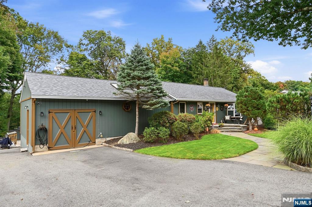 Photo 3 of Land for sale at 63 Manito Ave, Oakland, NJ 07436 | MLS# 26037592 | Listing updated on 2026-10-05