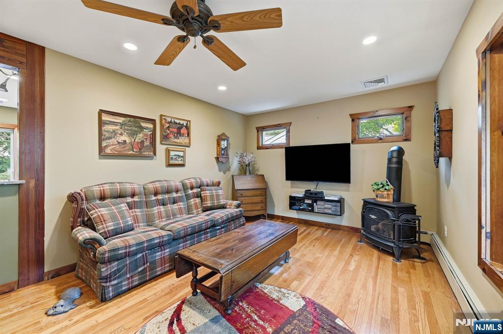 Photo 4 of House for sale at 63 Manito Ave, Oakland, NJ 07436 | MLS# 26037592 | Listing updated on 2026-10-05