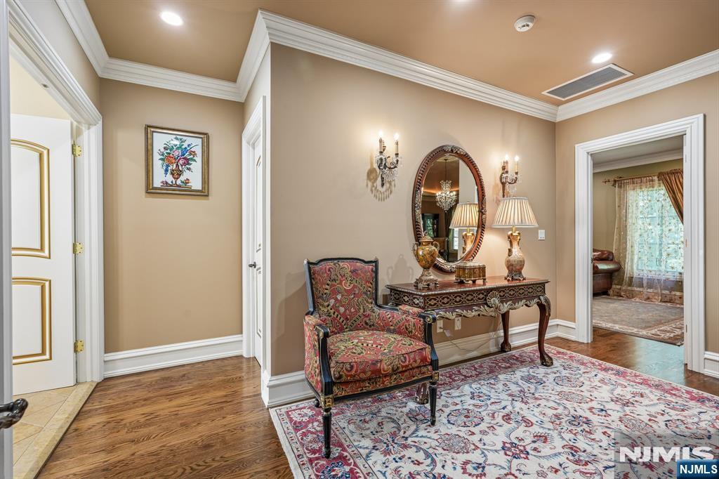 743 Peach Tree Lane — photo 28