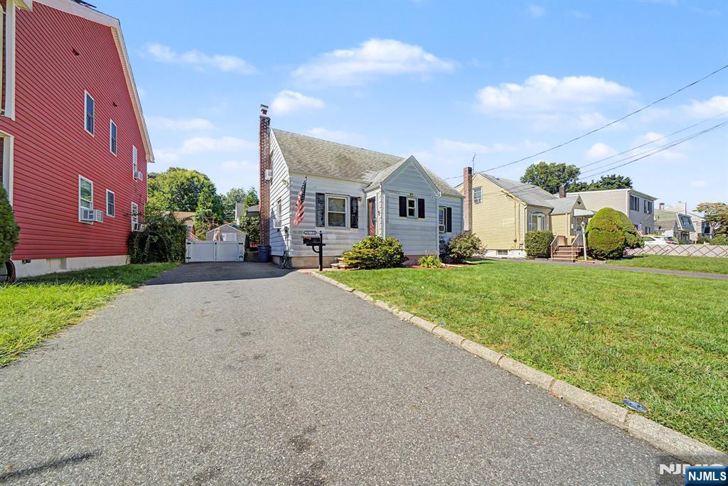 10-22 2nd Street - Photo 1