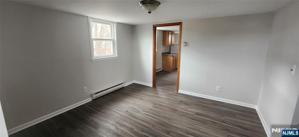 229-233 Park 10 - Photo 2