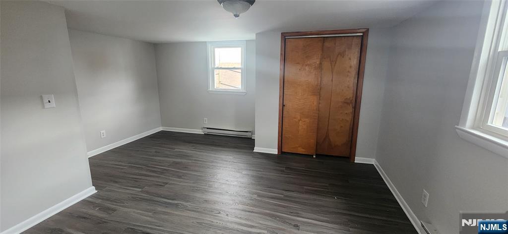 229-233 Park 10 - Photo 3