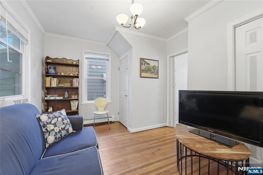 171 Van Winkle Street - Photo 4