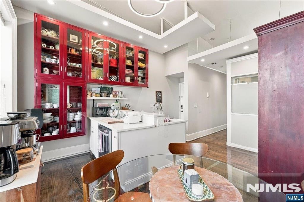 929 Garden Street 5L - Photo 2