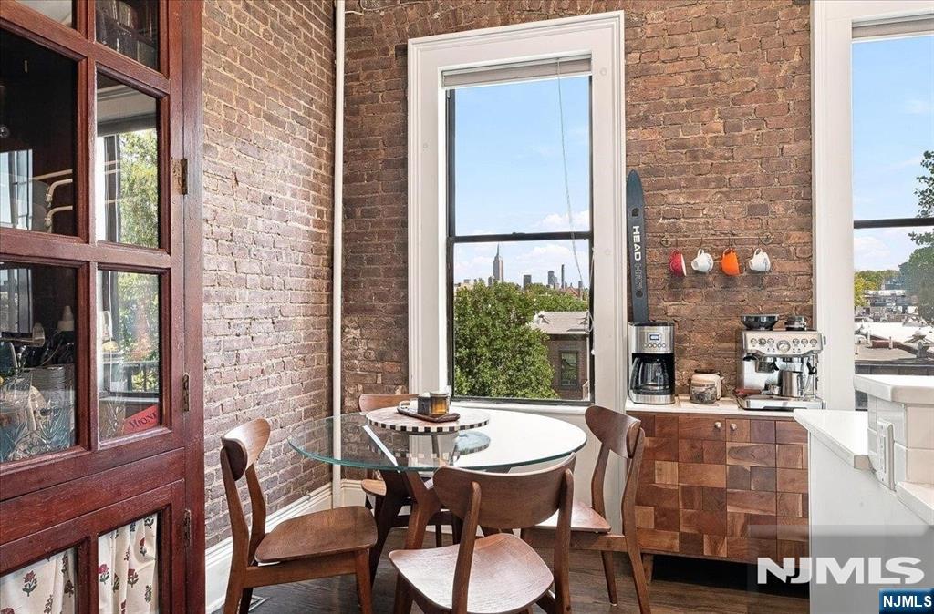 929 Garden Street 5L - Photo 3