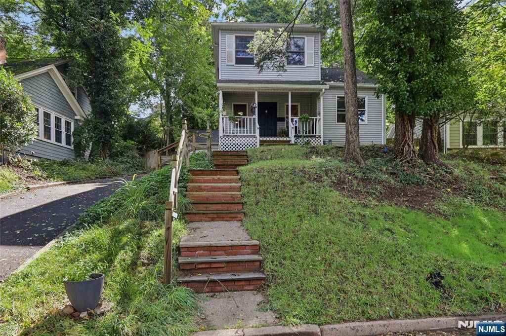6 Valley Place - Photo 2