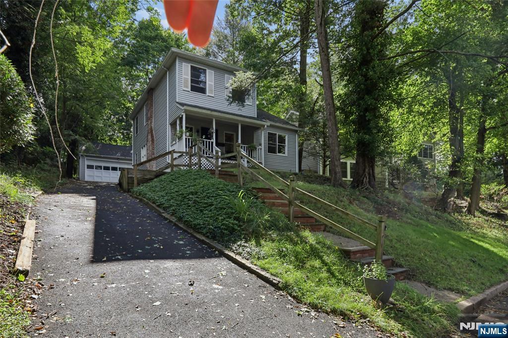 6 Valley Place - Photo 3