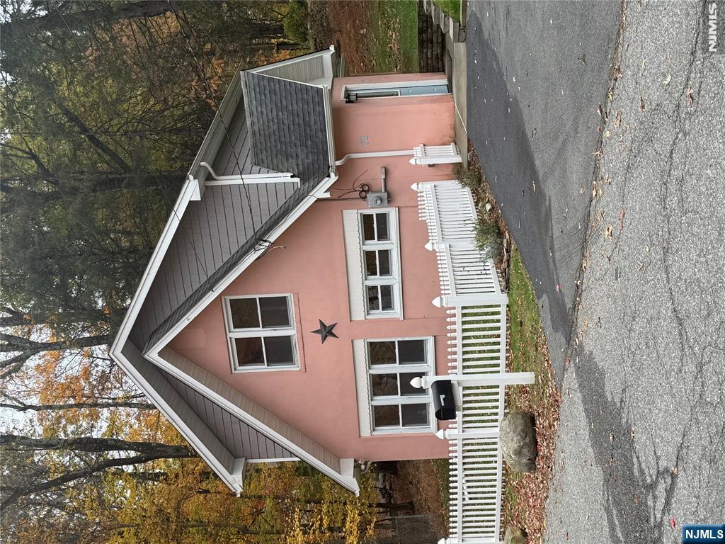 71 Dale - Photo 1