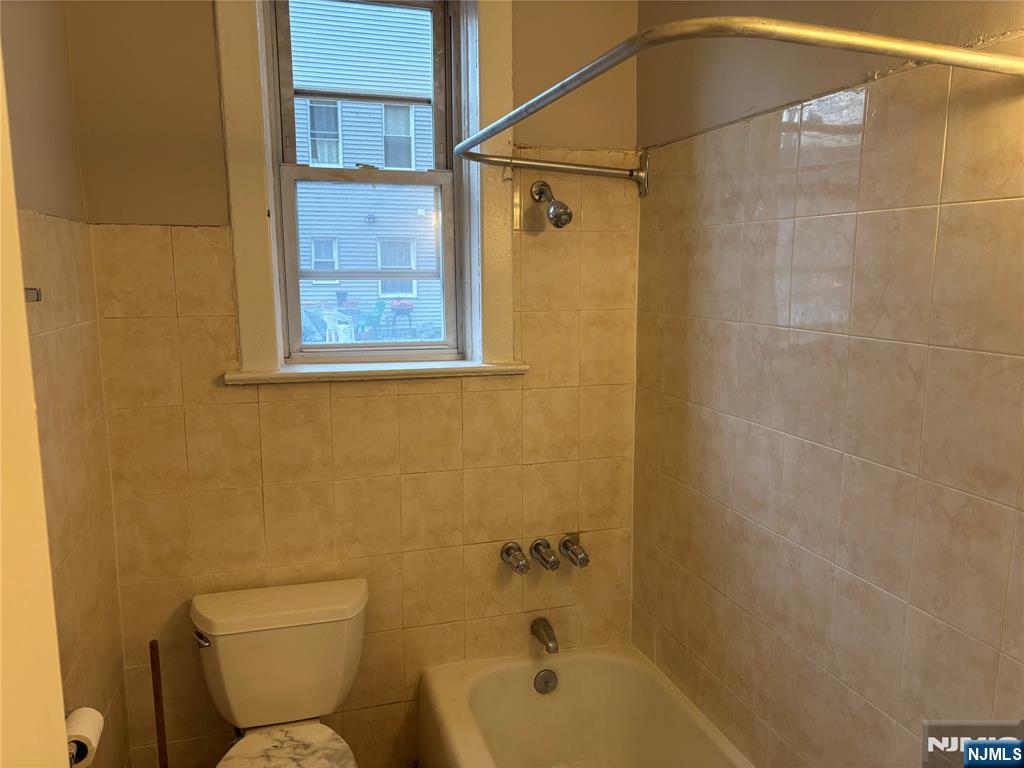 220 Palisade Avenue 1B - Photo 5