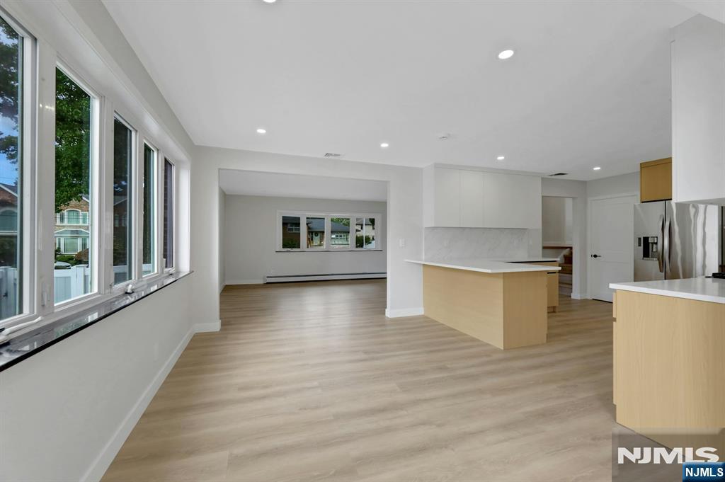 11 Raymond Street — photo 12
