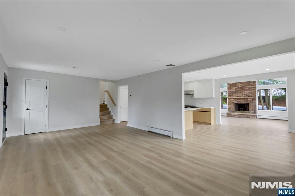 11 Raymond Street — photo 9