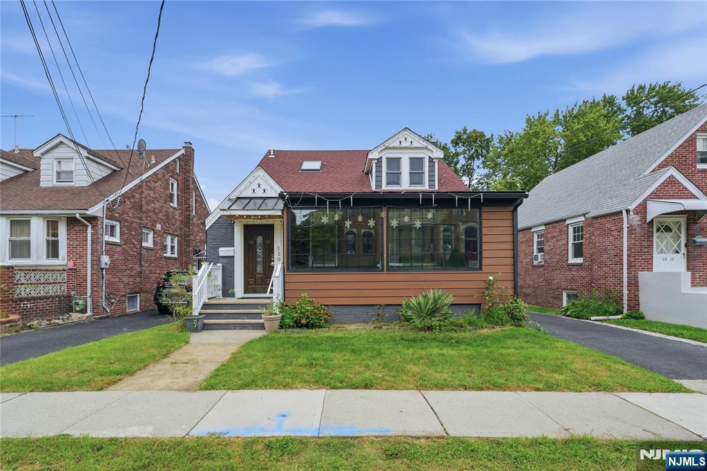 1208 Orange Avenue - Photo 1