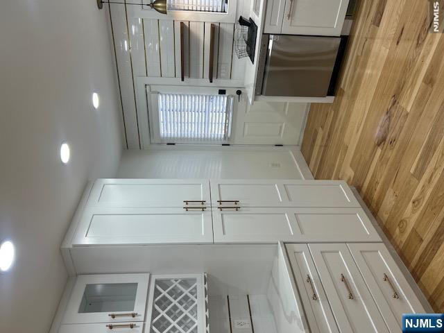 17 Zabriskie Street 1705 - Photo 2