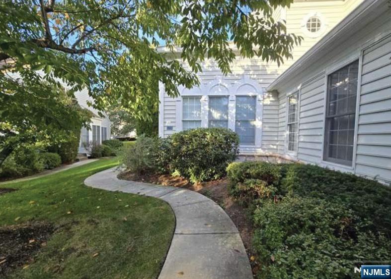 68 Buckthorn Court - Photo 4