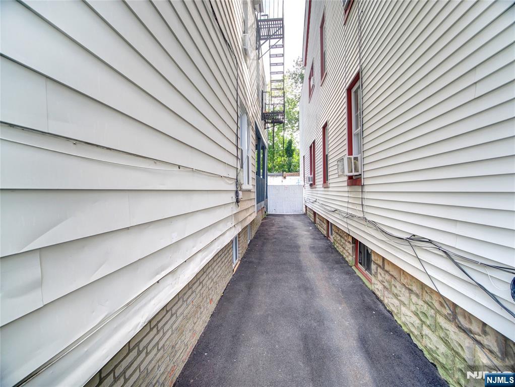 32 Cummings Street - Photo 4