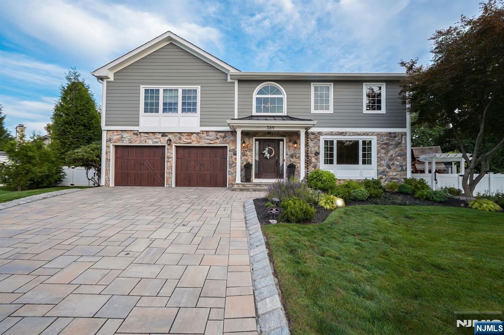 398 James Woods Court - Photo 2