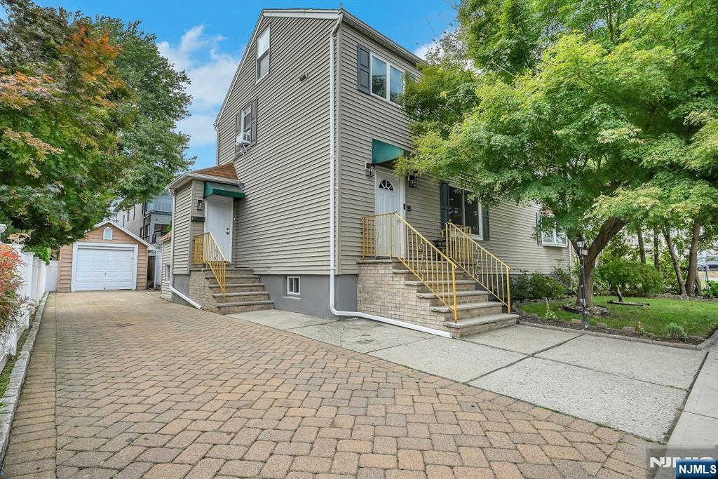 470 Washington Avenue 1 - Photo 1