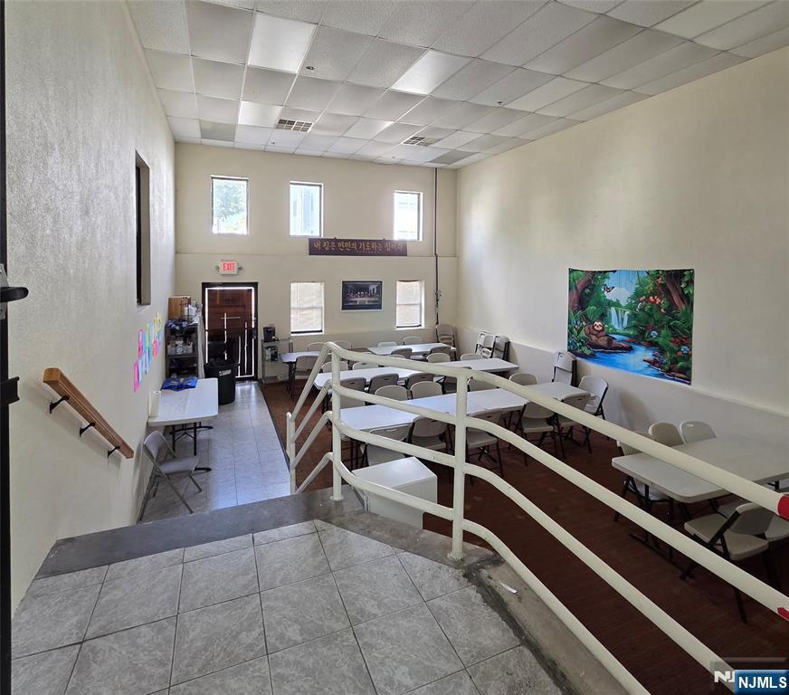98 Monroe Street — photo 14