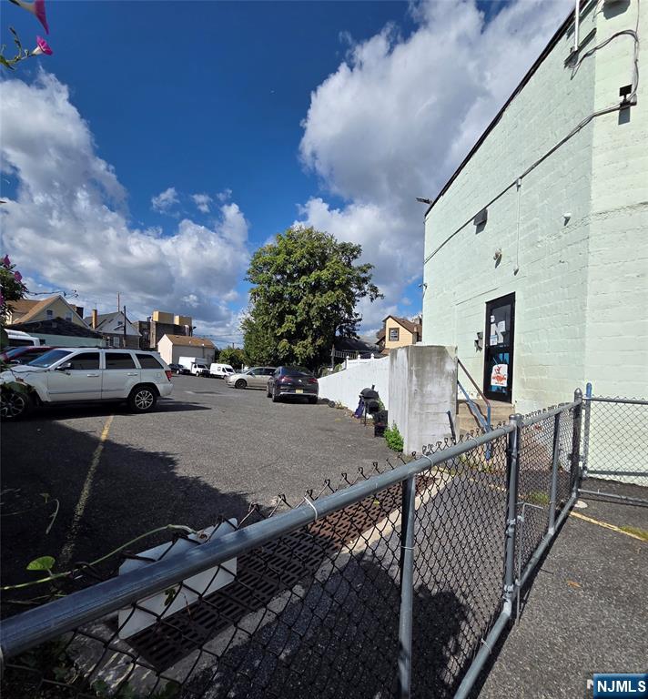 98 Monroe Street — photo 29