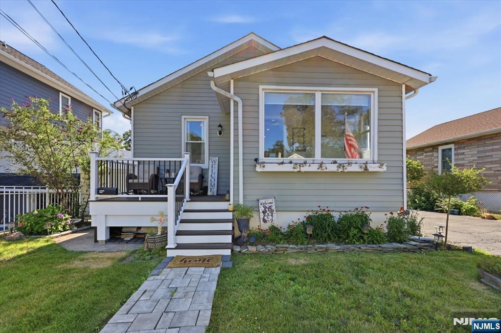 66 7th Avenue - Photo 1