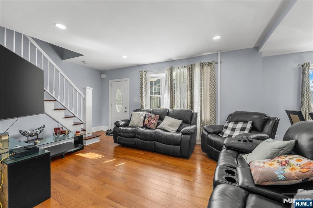 42 Arlington Boulevard - Photo 5