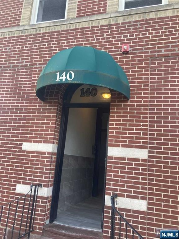 140 Franklin 2B - Photo 1