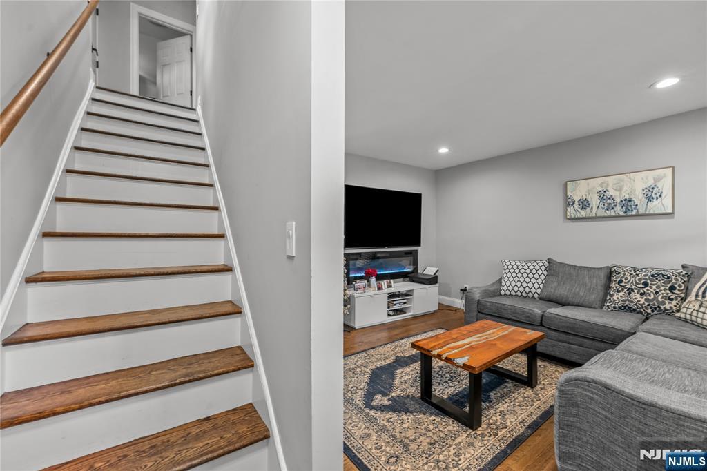 2 Wilson Avenue - Photo 4
