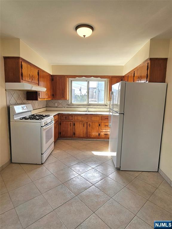 325 2nd Street 3 - Photo 3