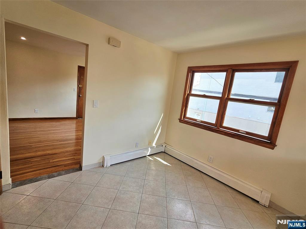 325 2nd Street 3 - Photo 4