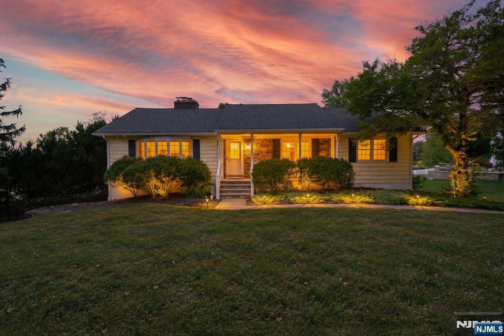 7 Fawn Drive - Photo 2