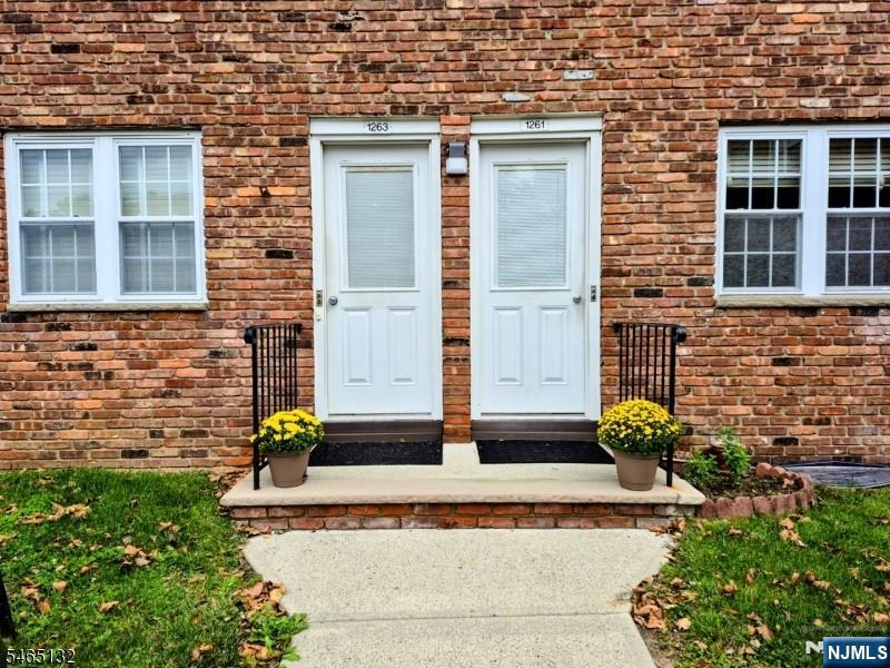 1261A Valley Road - Photo 1