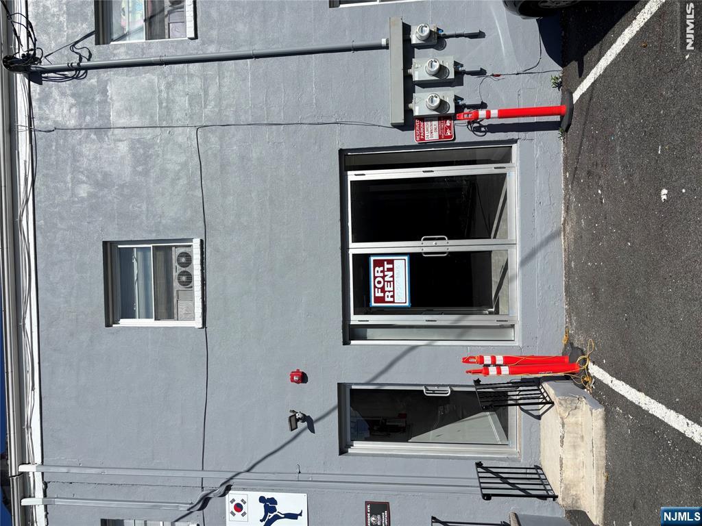 24 Lakeside Avenue - Photo 1