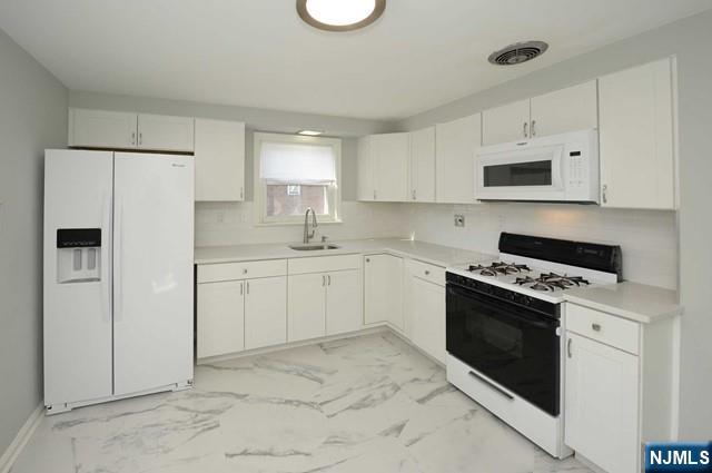 487 Gregory Avenue 2nd Floor - Photo 4