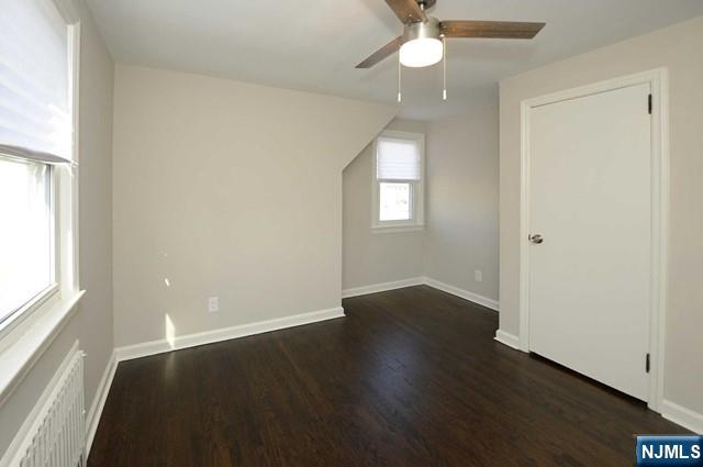 487 Gregory Avenue 2nd Floor - Photo 5