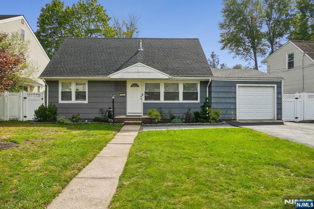 76 Day Avenue - Photo 1