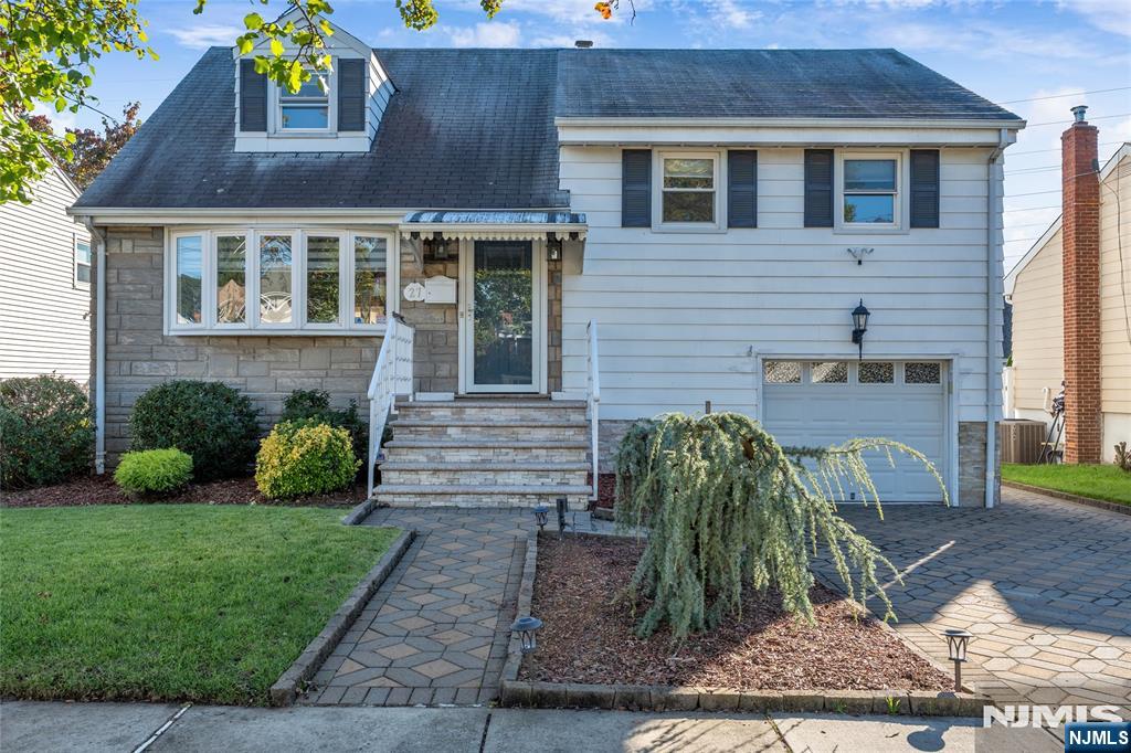 Photo 1 of Single family home for sale at 27 Bogle Ave, North Arlington, NJ 07031 | MLS# 26037821 | Listing updated on 2026-10-07