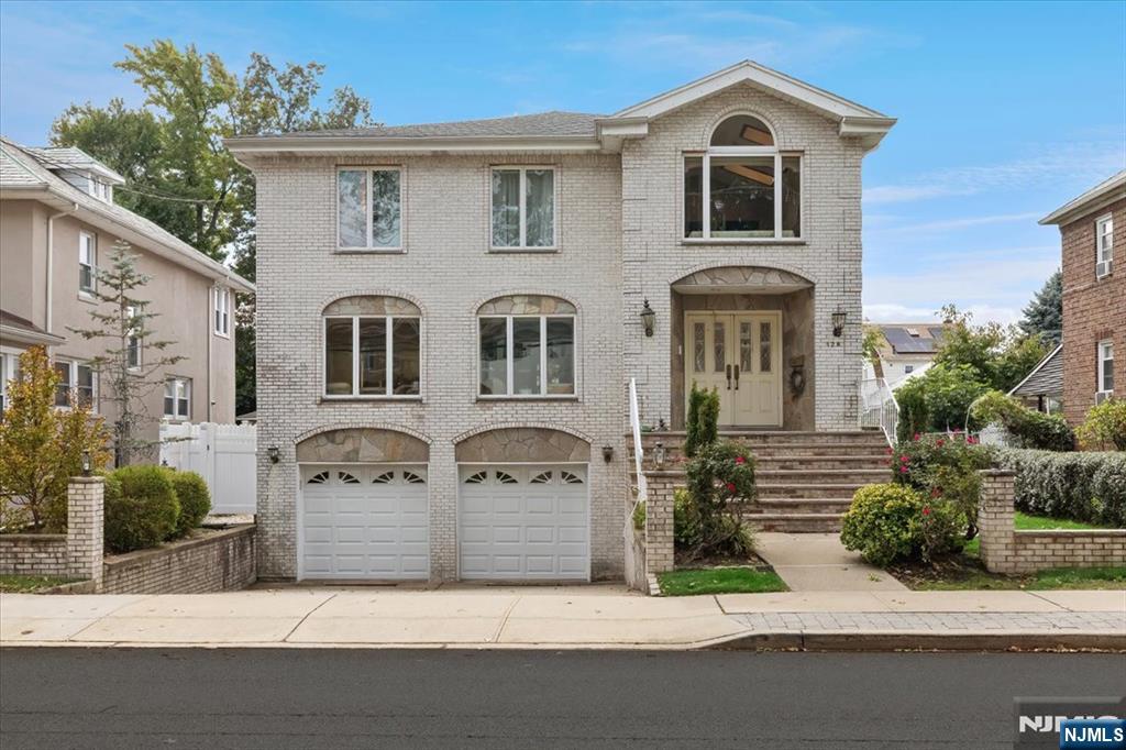 126 Edgewater Road - Photo 2