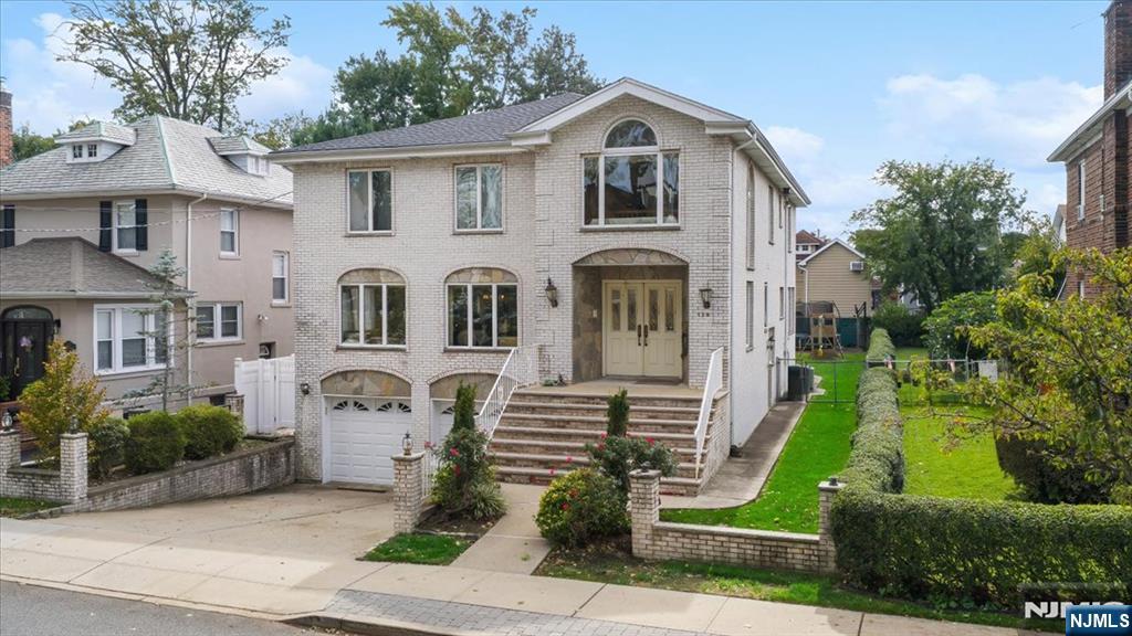 126 Edgewater Road - Photo 3