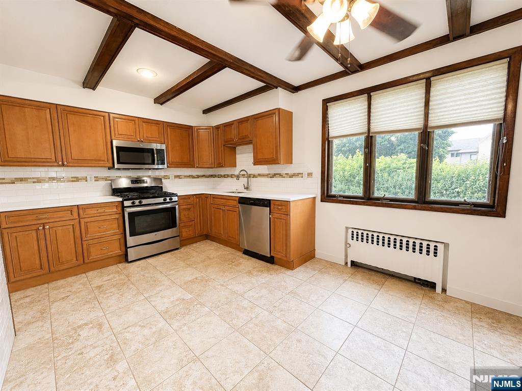 622 Hackensack Street 1 - Photo 5