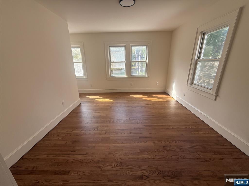 16 Lexington Avenue 2L - Photo 2