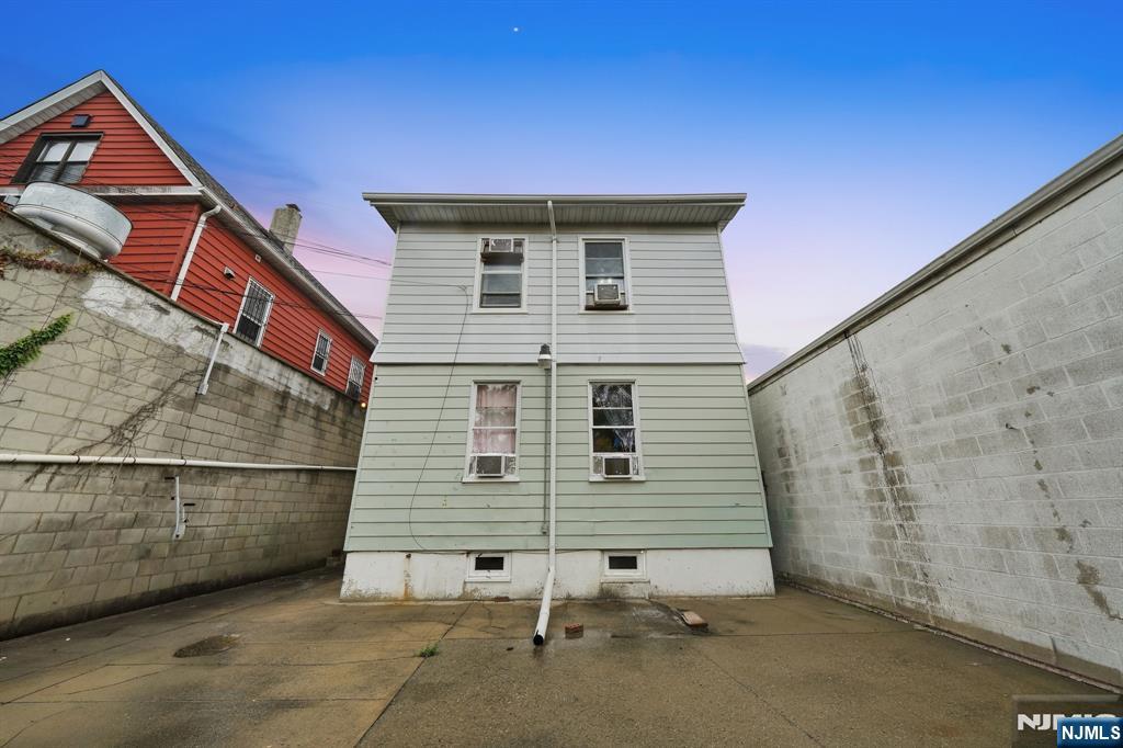 149 Elmora Avenue - Photo 4