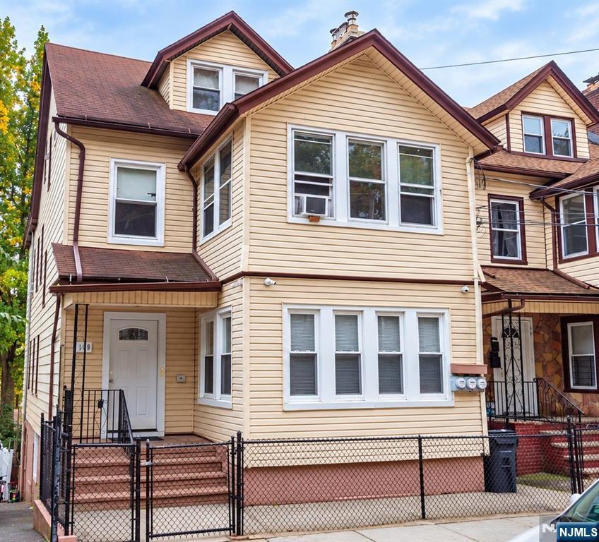169 Woodside Avenue - Photo 1