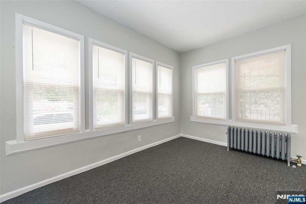 169 Woodside Avenue - Photo 3