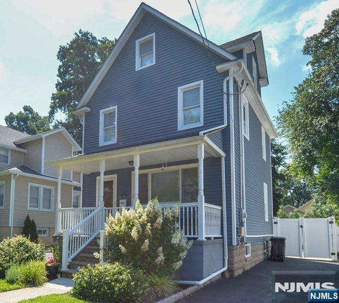 Single family home for sale at 111 Cresskill Ave, Dumont, NJ 07628 | MLS# 26037862 | Listing updated on 2026-10-22