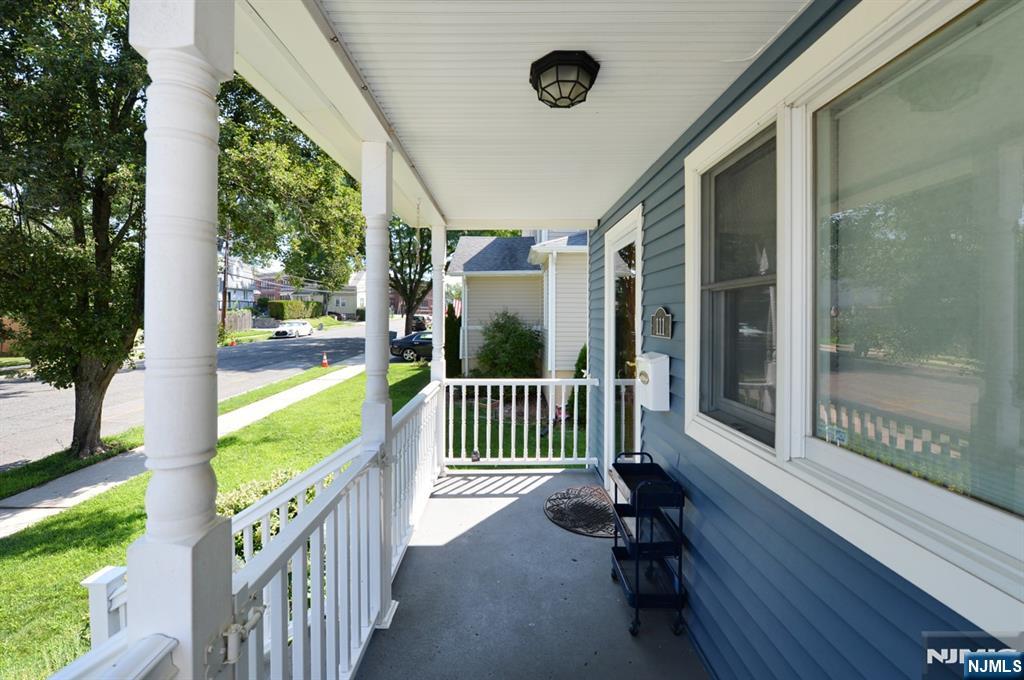 111 Cresskill Avenue - Photo 4