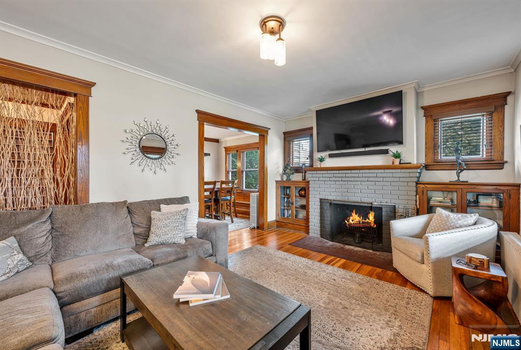 365 Walthery Avenue - Photo 5