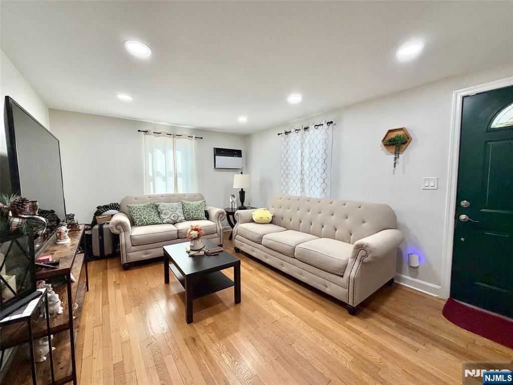191 Elder Avenue - Photo 3