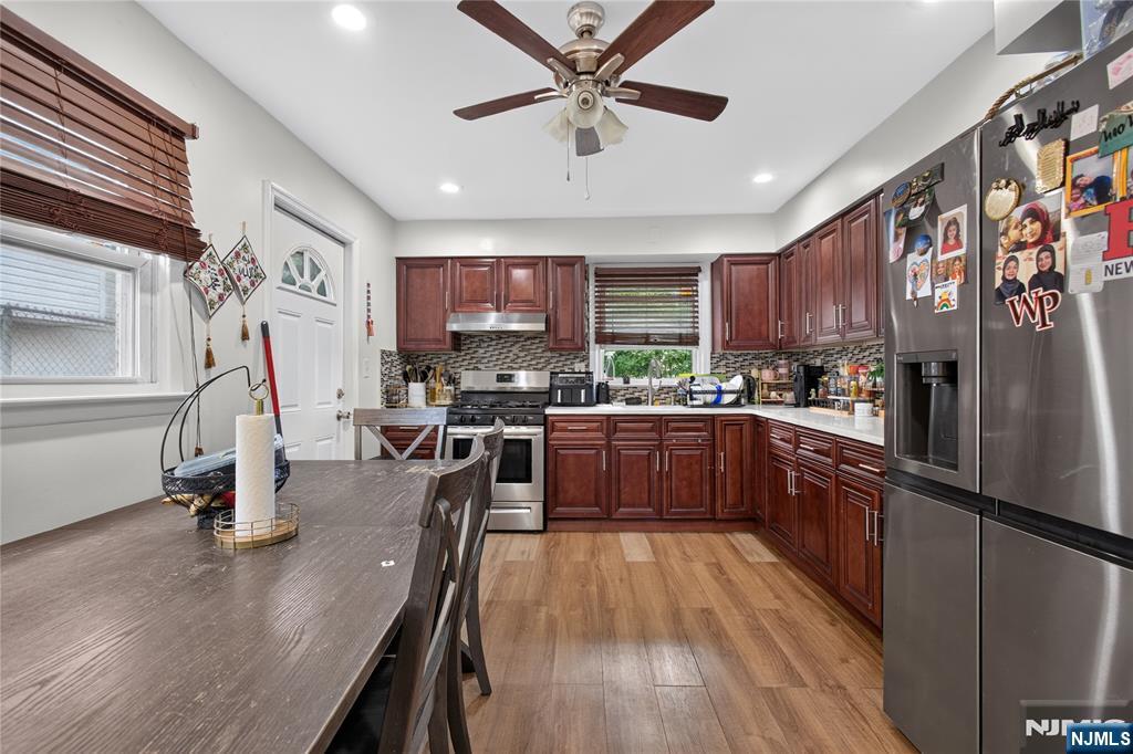 1611 86th Street - Photo 5